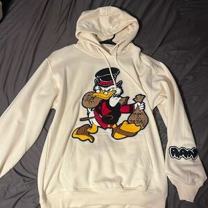 I’m selling a medium sized sweatshirt